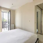 The Edgewater - Skyline *