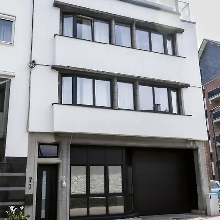 The Edgewater - Skyline *