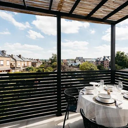 The Edgewater - Skyline شقة *