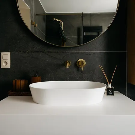 The Edgewater - Skyline 아파트 나무르