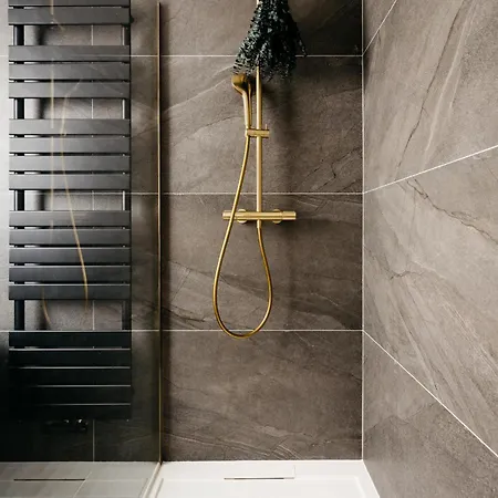 شقة The Edgewater - Skyline نامور