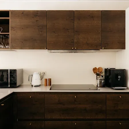 The Edgewater - Skyline شقة