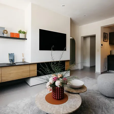 The Edgewater - Skyline 아파트 나무르